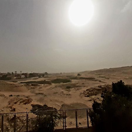 Tut Pyramids View Hotel Kafrat al Jabal Exterior photo