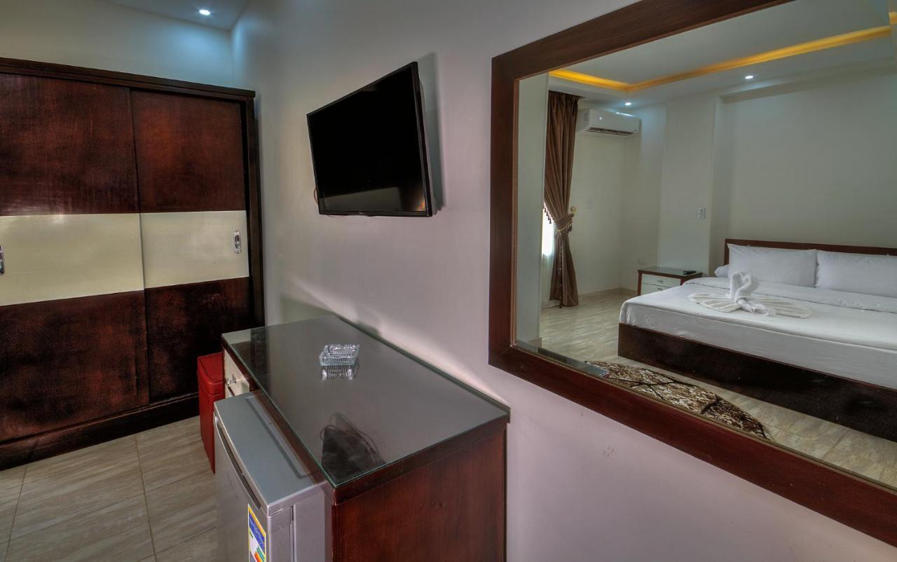 Tut Pyramids View Hotel Kafrat al Jabal Exterior photo