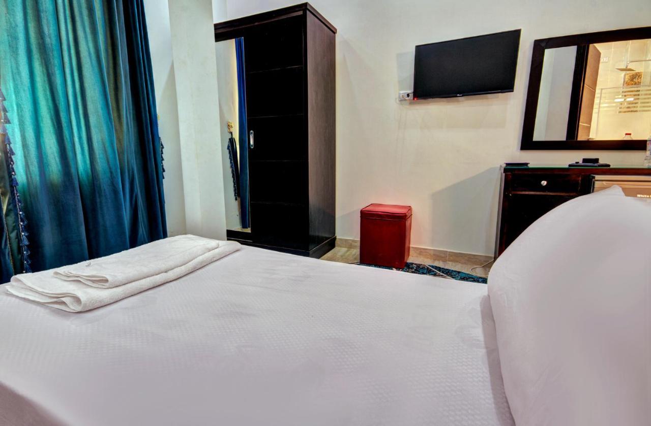 Tut Pyramids View Hotel Kafrat al Jabal Exterior photo